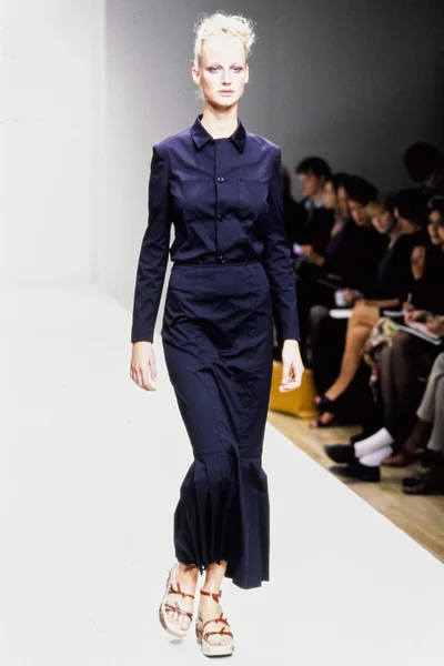 Look 13